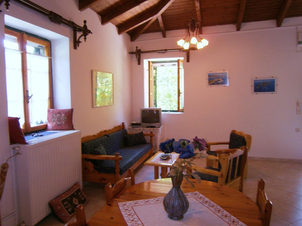 Villa Frias Asprogerakata Oda fotoğraf