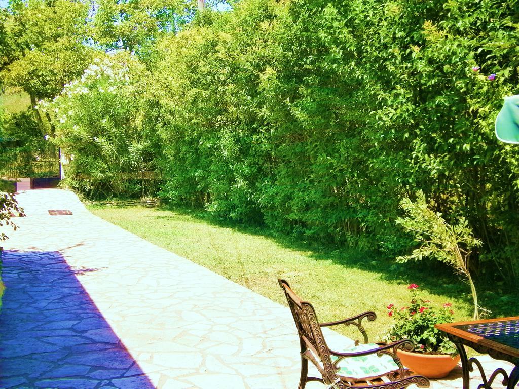 Villa Frias Asprogerakata Oda fotoğraf