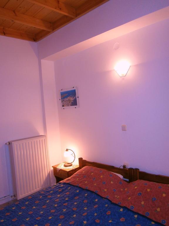 Villa Frias Asprogerakata Oda fotoğraf